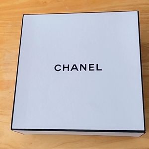 CHANEL EMPTY BOX